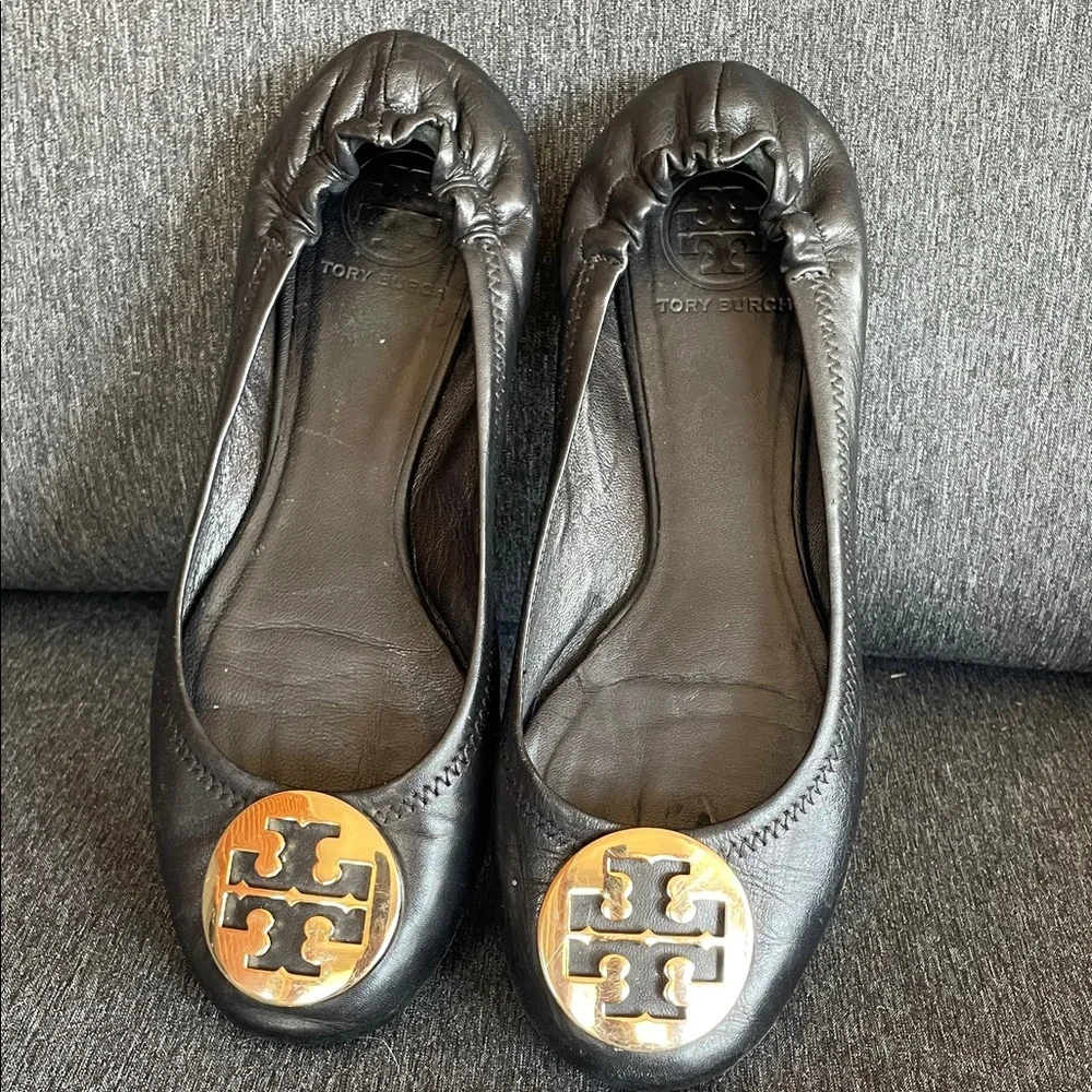 Tory Burch Caroline black leather ballerina flats US 7